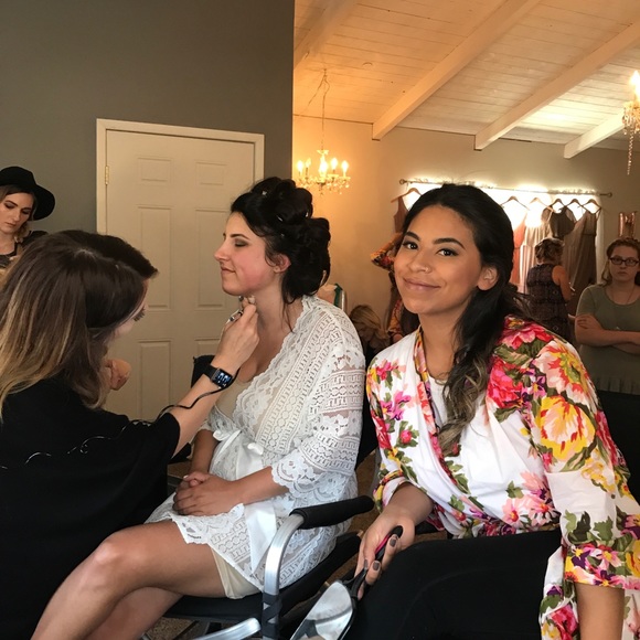 Wedding Bridal Party Floral Robe - Picture 6 of 6